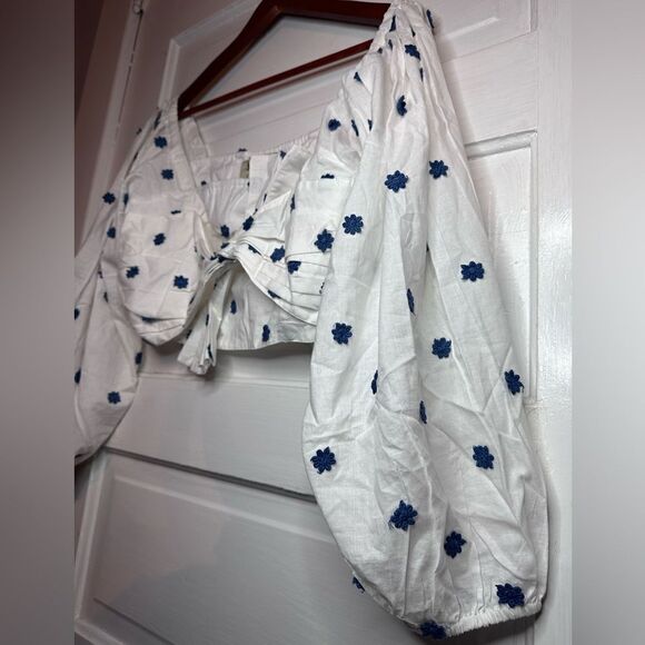 FARM RIO Blue Flowers Long Sleeve Crop Top Size Large - Picture 4 of 11